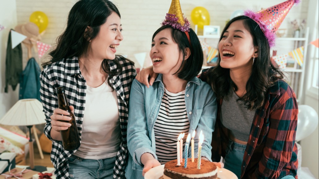 Thumbnail for Cute & Heartwarming Birthday Wishes for Your Coworkers