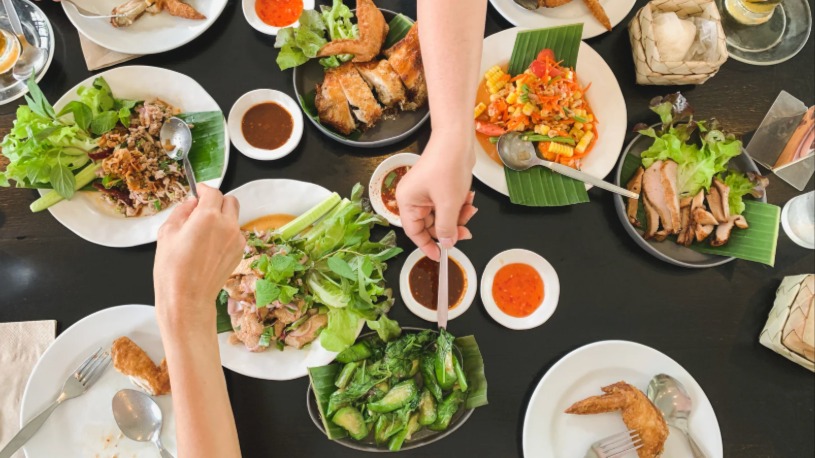 Thumbnail for มื้อกลางวันกินอะไรดี?  คู่มือ 5-Minute Offix สำหรับชาวออฟฟิศ