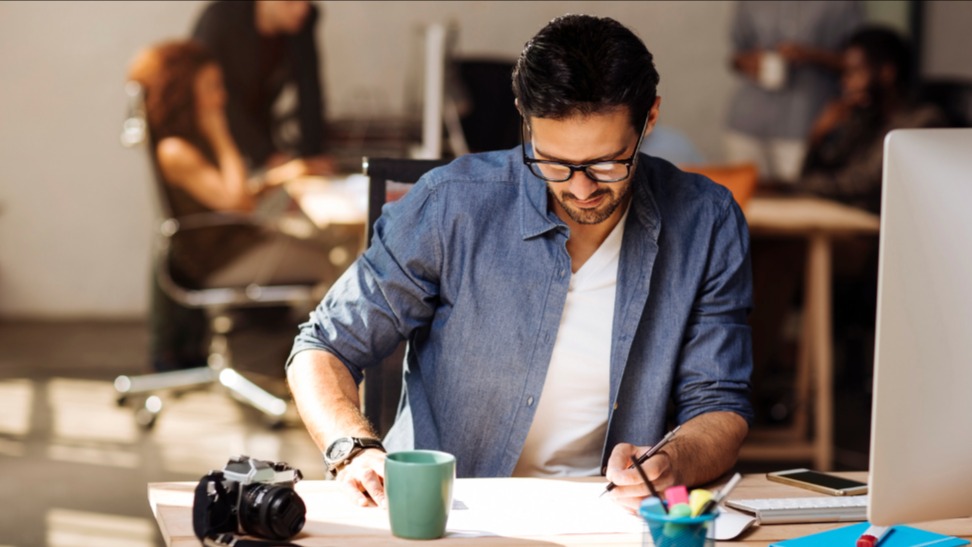 Thumbnail for What Is an Entrepreneur? A Complete Guide to Becoming a Modern Entrepreneur